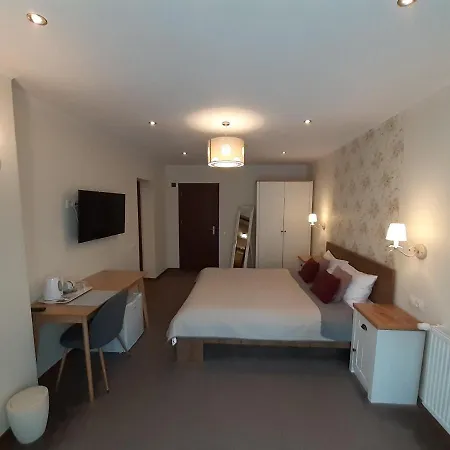 Lanobila 3*